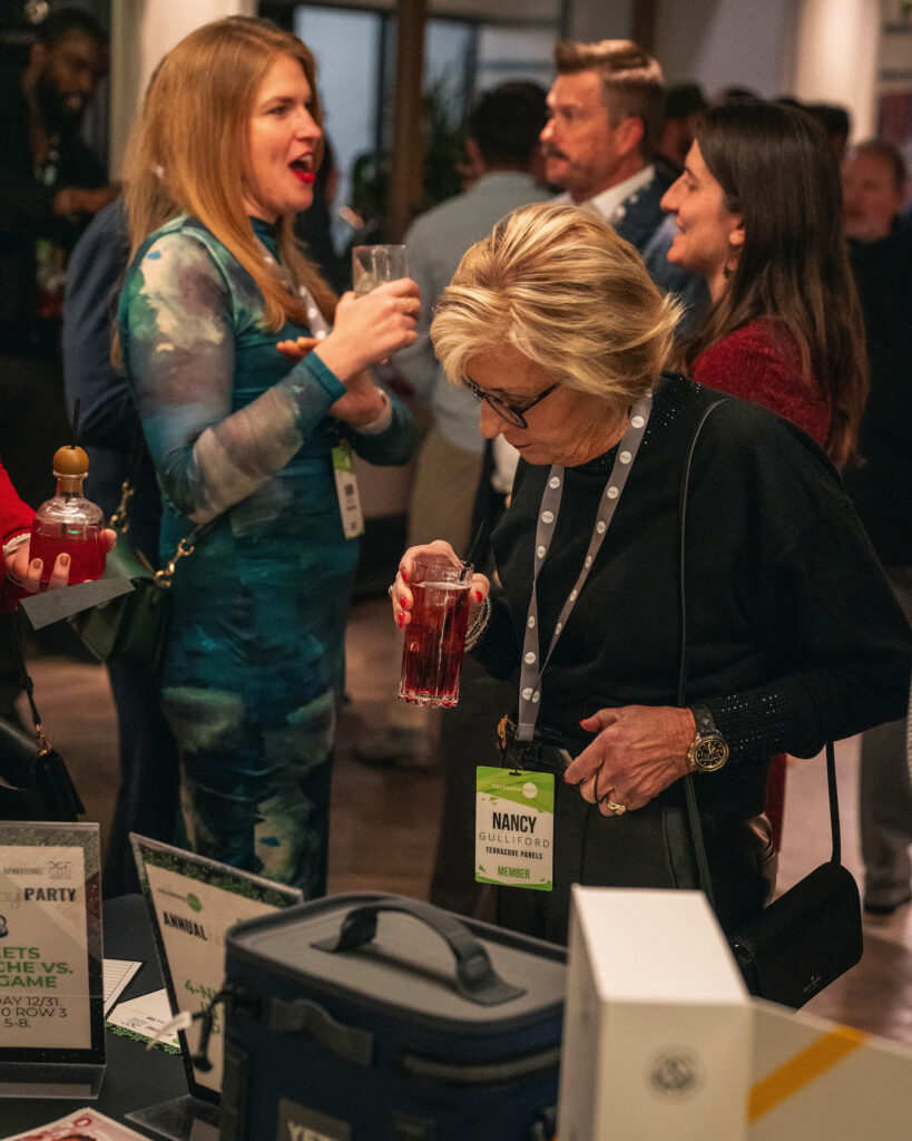 2025-12-18ColoradoBUILTHolidayParty-KitTincherPhotography-68